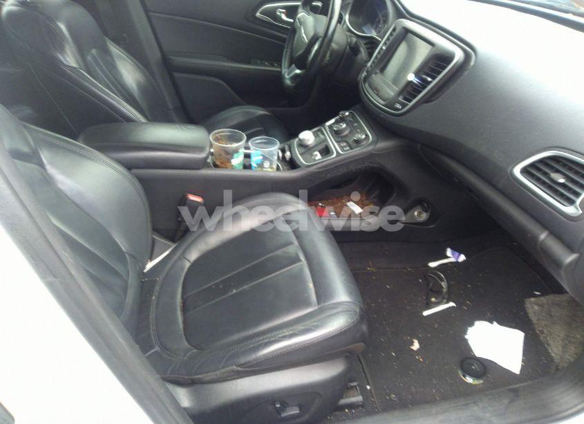 Photo 5 of 2015 Chrysler 200 C (VIN 1C3CCCCB2FN636695)