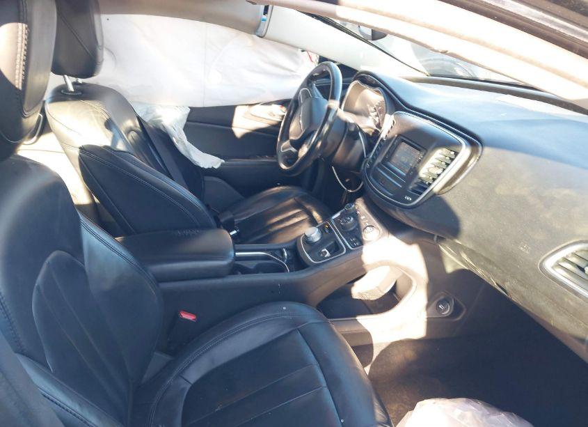 Photo 5 of 2015 Chrysler 200 C (VIN 1C3CCCCB3FN508546)