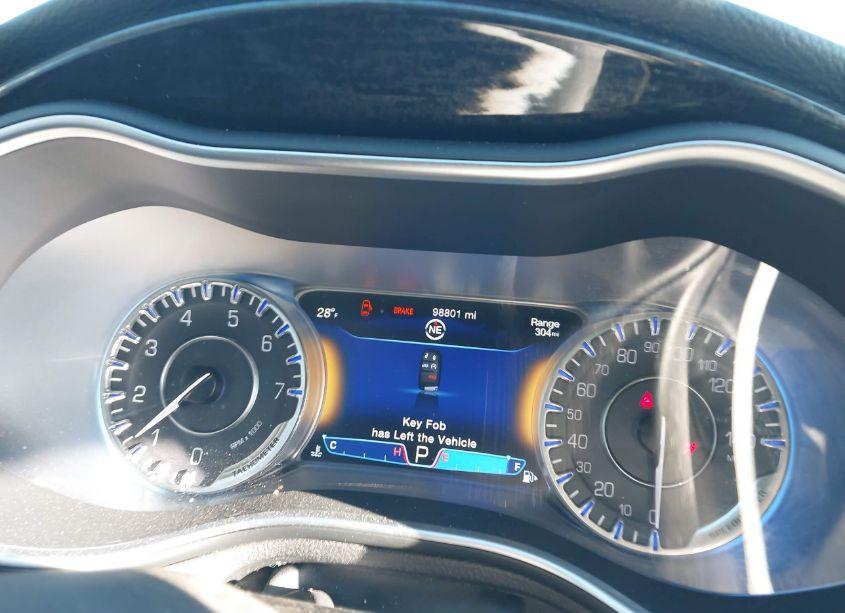 Photo 7 of 2015 Chrysler 200 C (VIN 1C3CCCCB3FN508546)