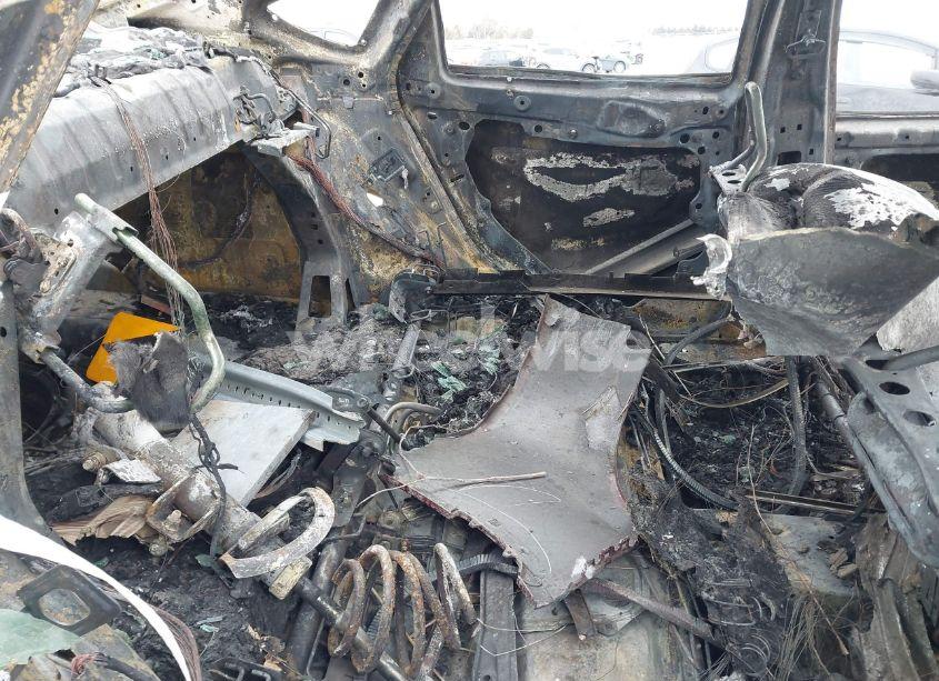 Photo 8 of 2015 Chrysler 200 C (VIN 1C3CCCCB3FN520681)