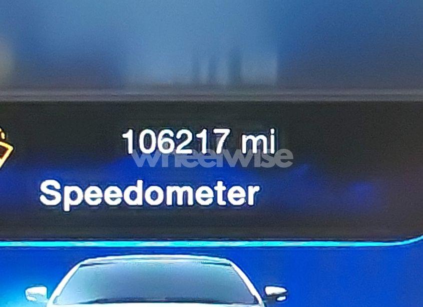 Photo 16 of 2016 Chrysler 200 C (VIN 1C3CCCCB3GN173628)