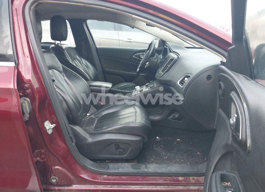 Photo 5 of 2015 Chrysler 200 C (VIN 1C3CCCCB4FN574636)