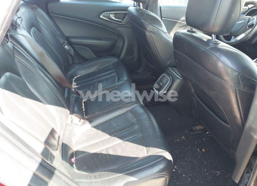 Photo 8 of 2015 Chrysler 200 C (VIN 1C3CCCCB4FN574636)