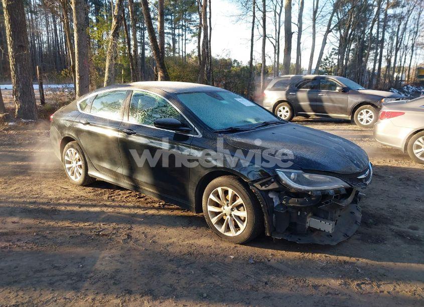 2015 Chrysler 200 C (VIN 1C3CCCCB5FN544609) main photo