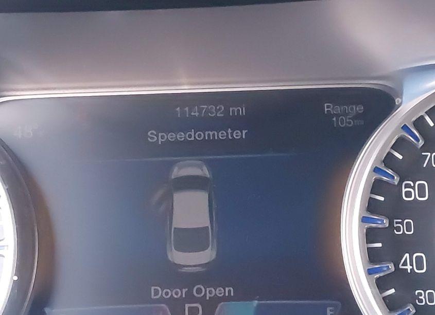 Photo 15 of 2015 Chrysler 200 C (VIN 1C3CCCCB5FN557876)