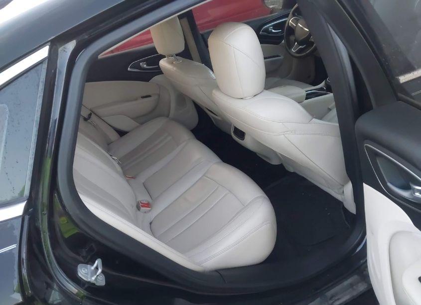 Photo 8 of 2015 Chrysler 200 C (VIN 1C3CCCCB5FN557876)