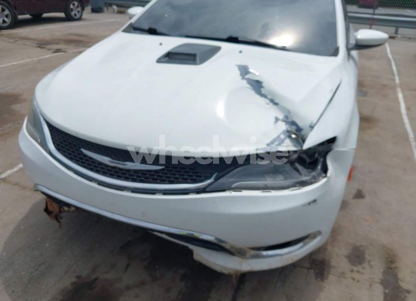 Photo 6 of 2015 Chrysler 200 C (VIN 1C3CCCCB5FN572040)