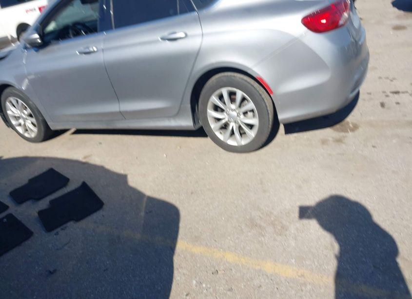 Photo 15 of 2015 Chrysler 200 C (VIN 1C3CCCCB5FN739755)