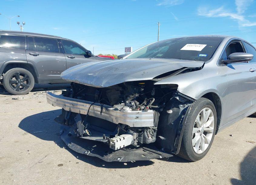 Photo 6 of 2015 Chrysler 200 C (VIN 1C3CCCCB5FN739755)