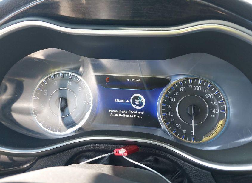 Photo 7 of 2015 Chrysler 200 C (VIN 1C3CCCCB5FN739755)