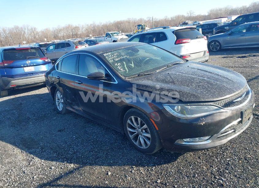 2015 Chrysler 200 C (VIN 1C3CCCCB6FN565677) main photo
