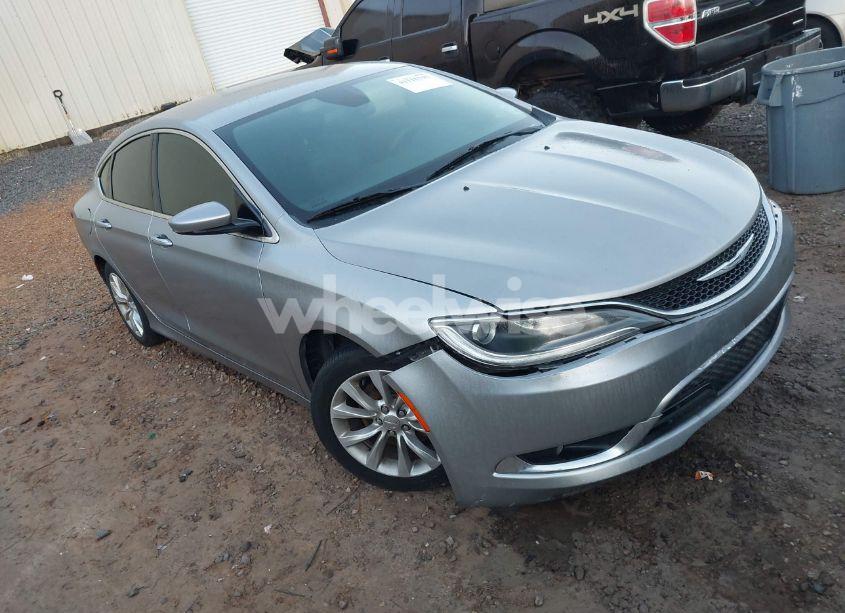 2015 Chrysler 200 C (VIN 1C3CCCCB6FN629118) main photo