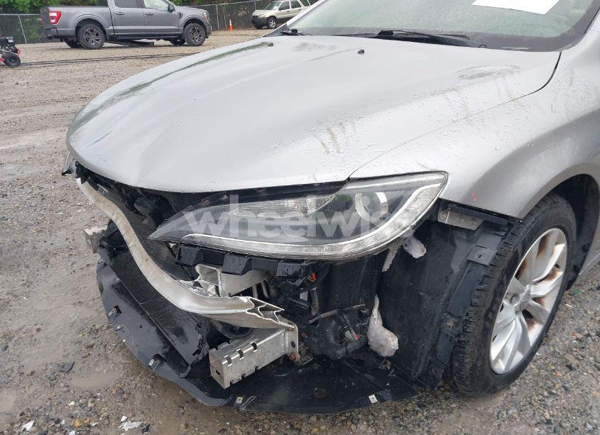 Photo 19 of 2015 Chrysler 200 C (VIN 1C3CCCCB6FN742566)