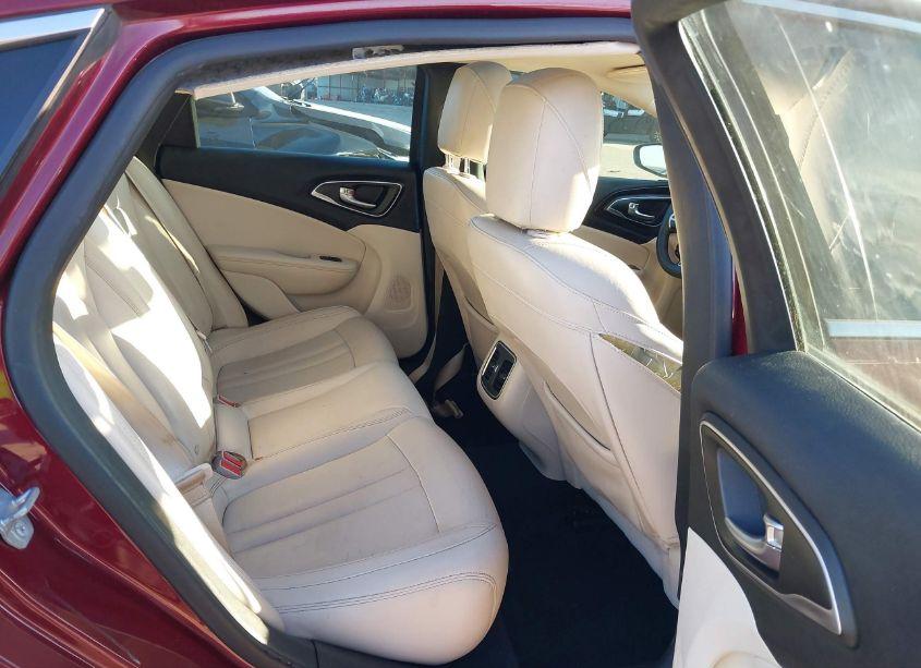 Photo 8 of 2015 Chrysler 200 C (VIN 1C3CCCCB7FN521977)