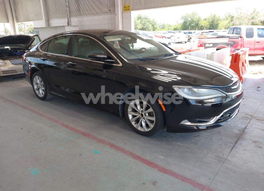 2015 Chrysler 200 C (VIN 1C3CCCCB7FN608195) main photo