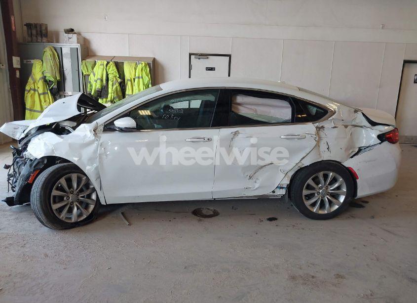 Photo 13 of 2015 Chrysler 200 C (VIN 1C3CCCCB8FN508302)