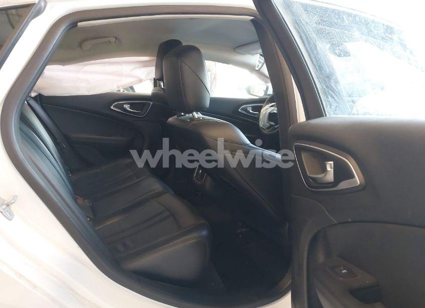 Photo 8 of 2015 Chrysler 200 C (VIN 1C3CCCCB8FN508302)