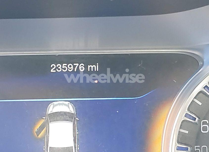 Photo 7 of 2015 Chrysler 200 C (VIN 1C3CCCCB8FN728572)