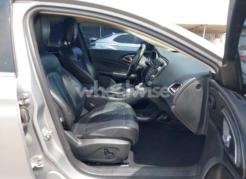 Photo 5 of 2015 Chrysler 200 C (VIN 1C3CCCCB9FN599323)