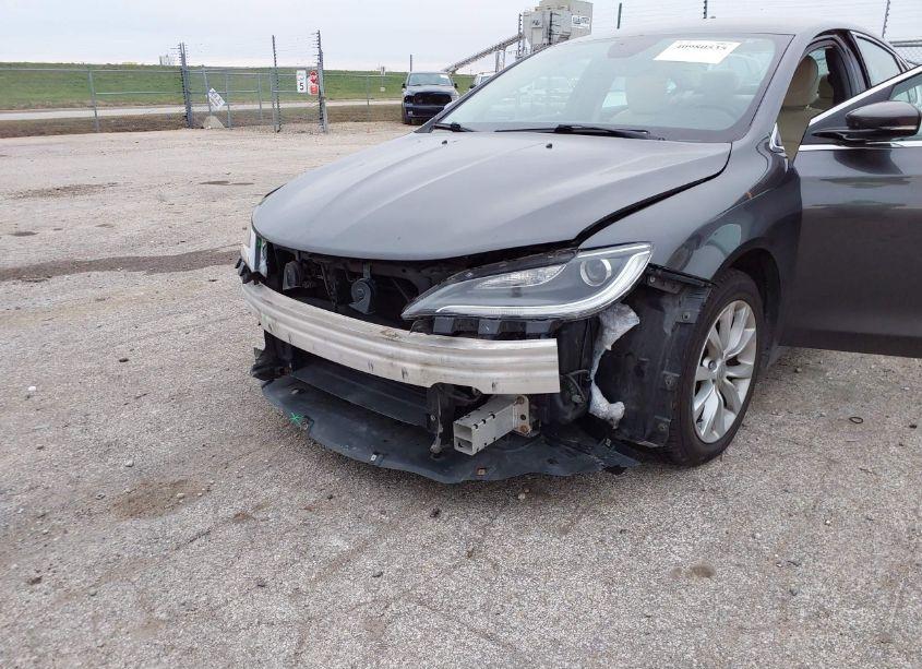 Photo 6 of 2015 Chrysler 200 C (VIN 1C3CCCCBXFN524467)