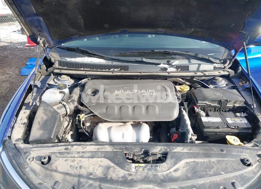 Photo 10 of 2015 Chrysler 200 C (VIN 1C3CCCCBXFN537008)