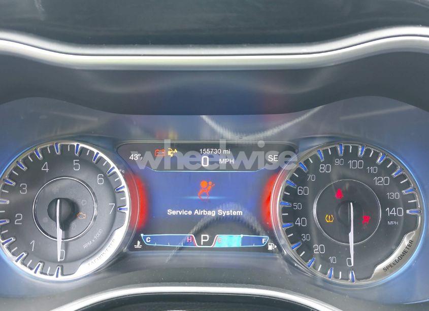 Photo 7 of 2015 Chrysler 200 C (VIN 1C3CCCCBXFN670979)