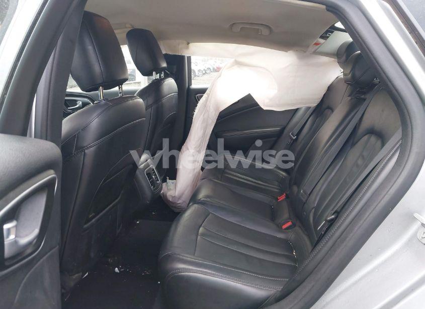 Photo 8 of 2015 Chrysler 200 C (VIN 1C3CCCCBXFN670979)