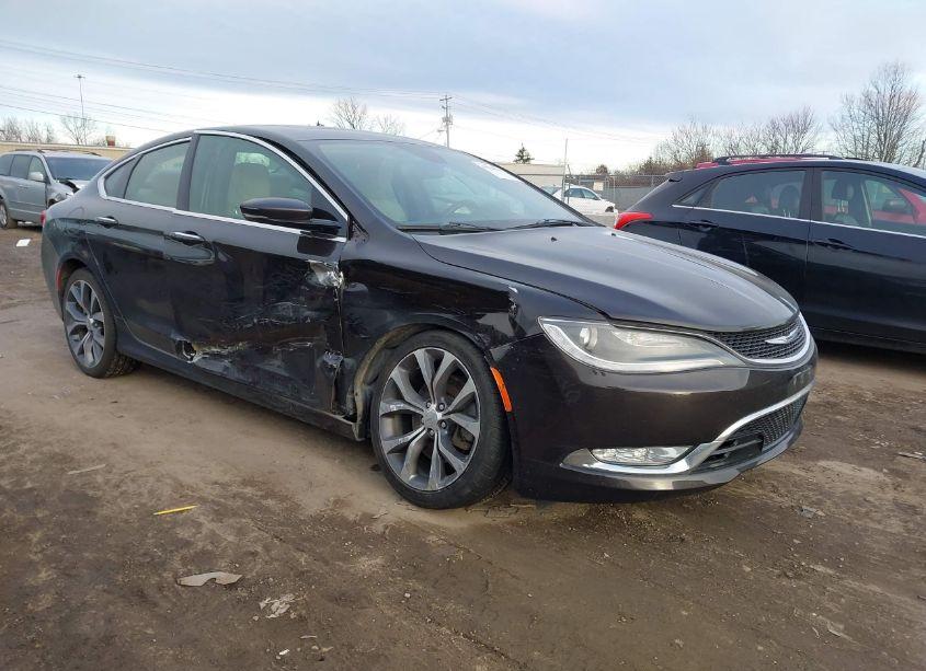 2015 Chrysler 200 C (VIN 1C3CCCCG0FN581921) main photo