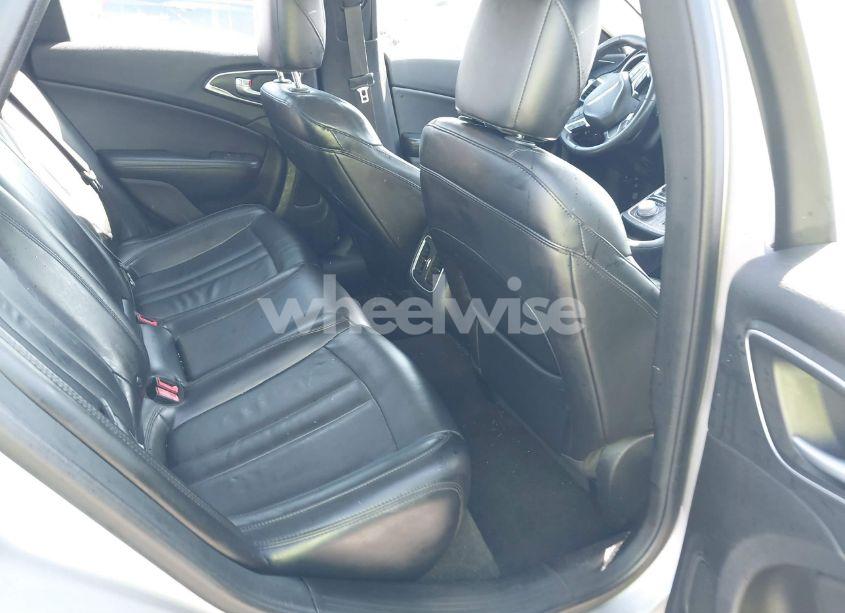 Photo 8 of 2015 Chrysler 200 C (VIN 1C3CCCCG1FN546501)