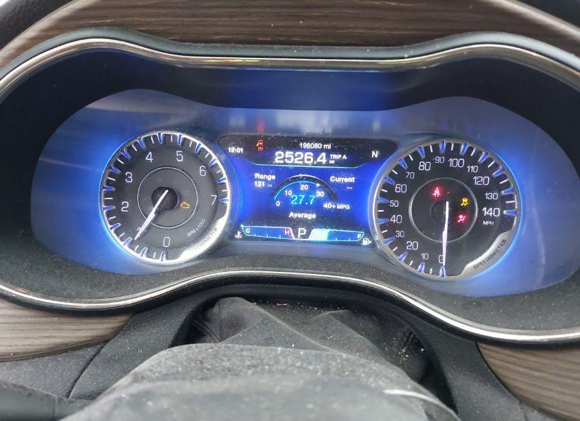 Photo 7 of 2015 Chrysler 200 C (VIN 1C3CCCCG1FN565162)