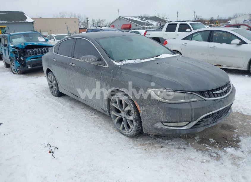 2015 Chrysler 200 C (VIN 1C3CCCCG2FN519825) main photo