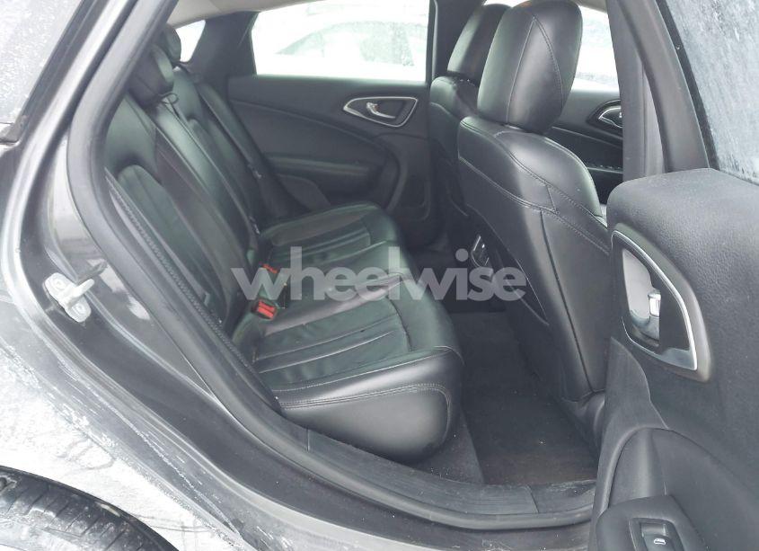 Photo 8 of 2015 Chrysler 200 C (VIN 1C3CCCCG2FN519825)