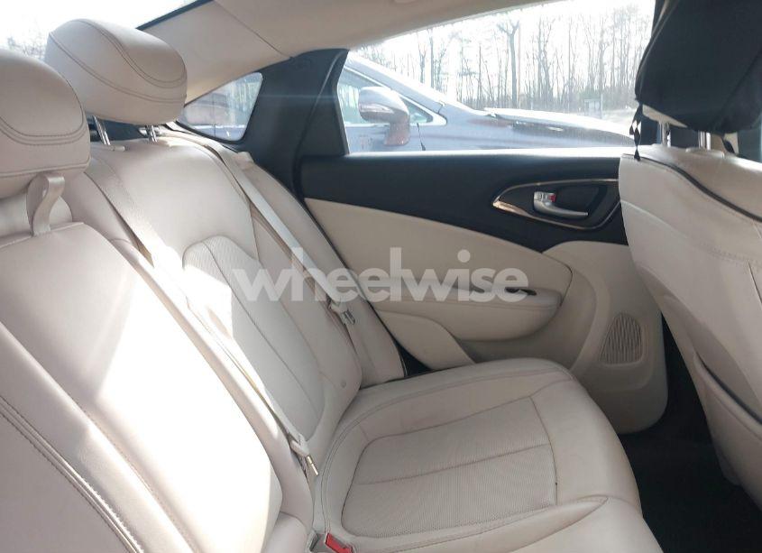 Photo 8 of 2015 Chrysler 200 C (VIN 1C3CCCCG2FN640919)