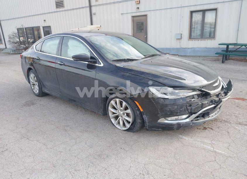 2015 Chrysler 200 C (VIN 1C3CCCCG3FN509840) main photo
