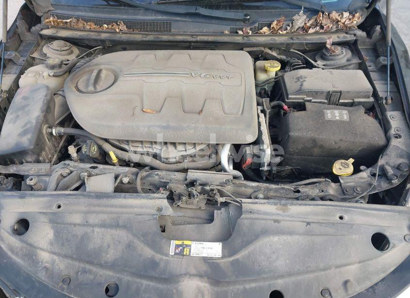 Photo 10 of 2015 Chrysler 200 C (VIN 1C3CCCCG3FN509840)