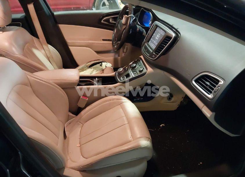 Photo 5 of 2015 Chrysler 200 C (VIN 1C3CCCCG3FN524774)