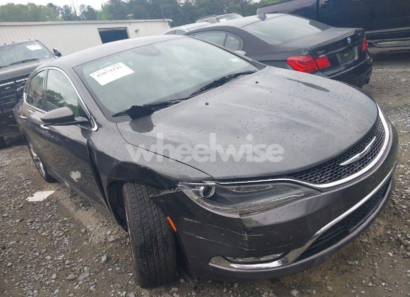 2015 Chrysler 200 C (VIN 1C3CCCCG4FN510365) main photo