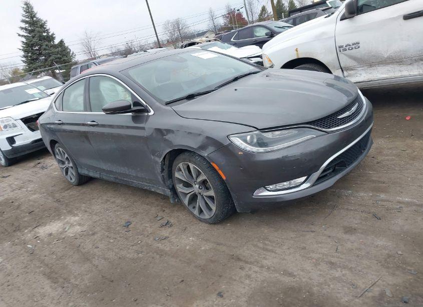 2015 Chrysler 200 C (VIN 1C3CCCCG4FN525920) main photo