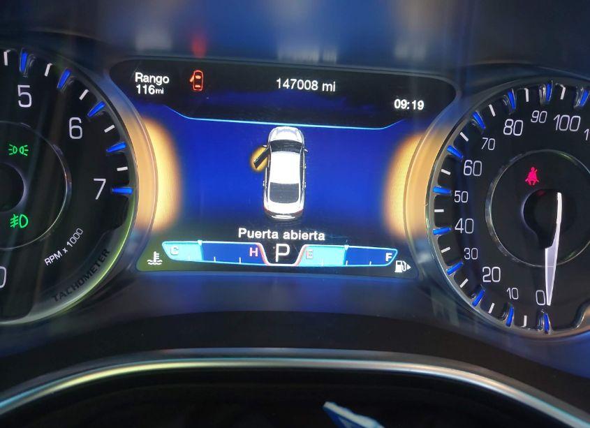 Photo 7 of 2015 Chrysler 200 C (VIN 1C3CCCCG4FN673033)