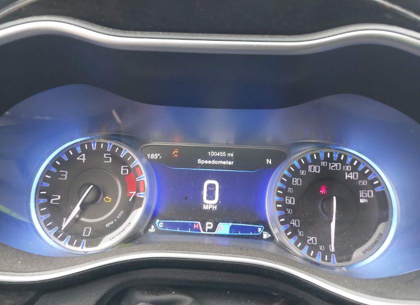 Photo 15 of 2015 Chrysler 200 C (VIN 1C3CCCCG5FN672425)