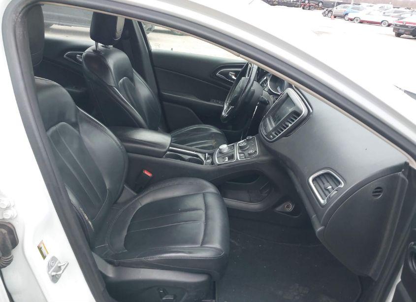 Photo 5 of 2015 Chrysler 200 C (VIN 1C3CCCCG5FN672425)