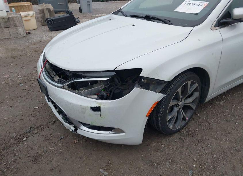 Photo 6 of 2015 Chrysler 200 C (VIN 1C3CCCCG5FN672425)