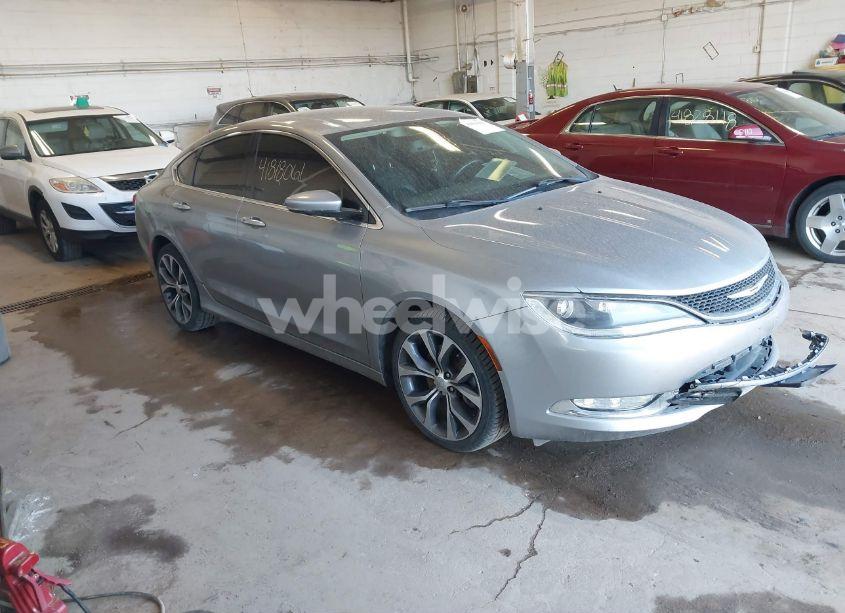2015 Chrysler 200 C (VIN 1C3CCCCG6FN501361) main photo