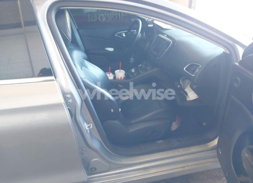 Photo 5 of 2015 Chrysler 200 C (VIN 1C3CCCCG6FN501361)