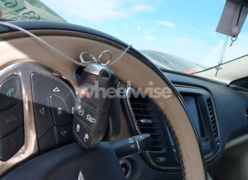 Photo 11 of 2015 Chrysler 200 C (VIN 1C3CCCCG6FN514398)