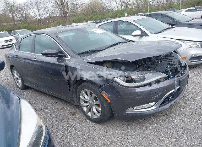 2015 Chrysler 200 C (VIN 1C3CCCCG6FN528429) main photo