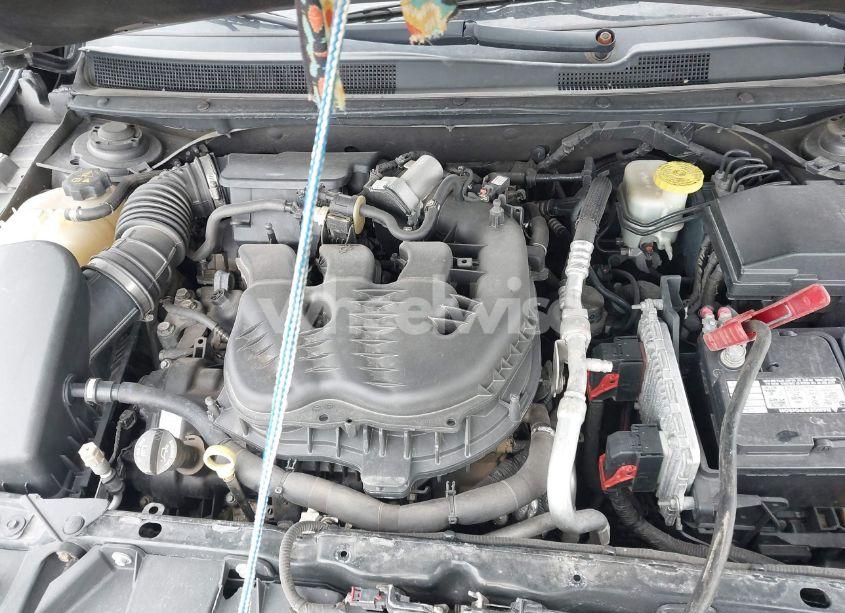 Photo 10 of 2015 Chrysler 200 C (VIN 1C3CCCCG6FN528429)