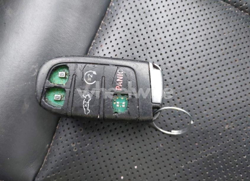 Photo 11 of 2015 Chrysler 200 C (VIN 1C3CCCCG6FN528429)