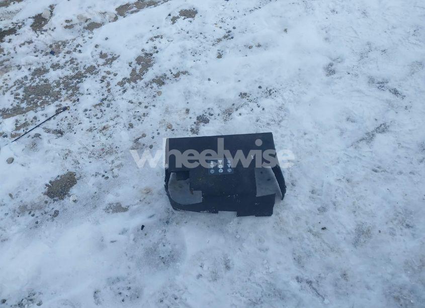 Photo 12 of 2015 Chrysler 200 C (VIN 1C3CCCCG6FN628224)