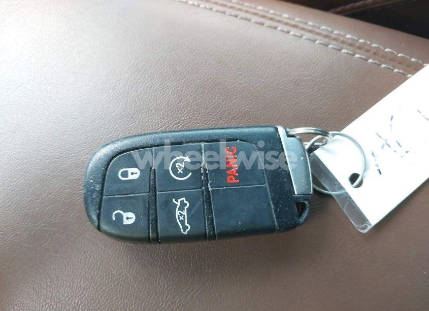 Photo 11 of 2015 Chrysler 200 C (VIN 1C3CCCCG6FN726573)